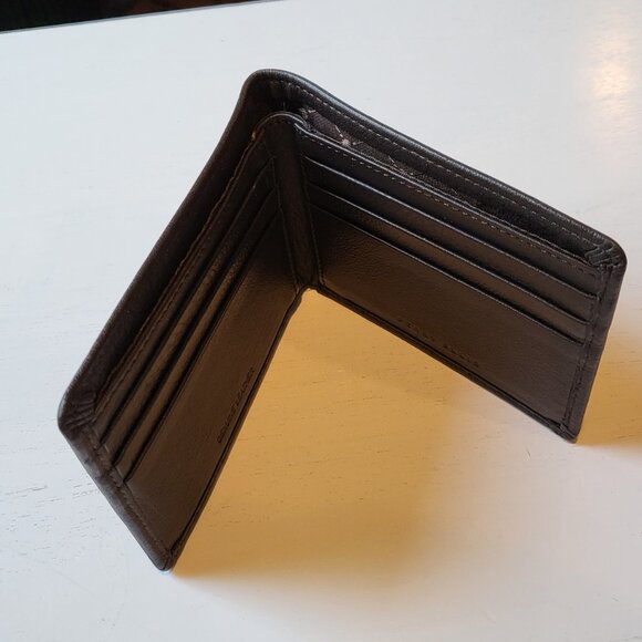 Perry Ellis Leather Bifold Wallet Dark Brown - Picture 8 of 11